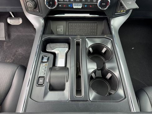 New 2025 Ford F150 Lariat w/ Equipment Group 502A High image 27