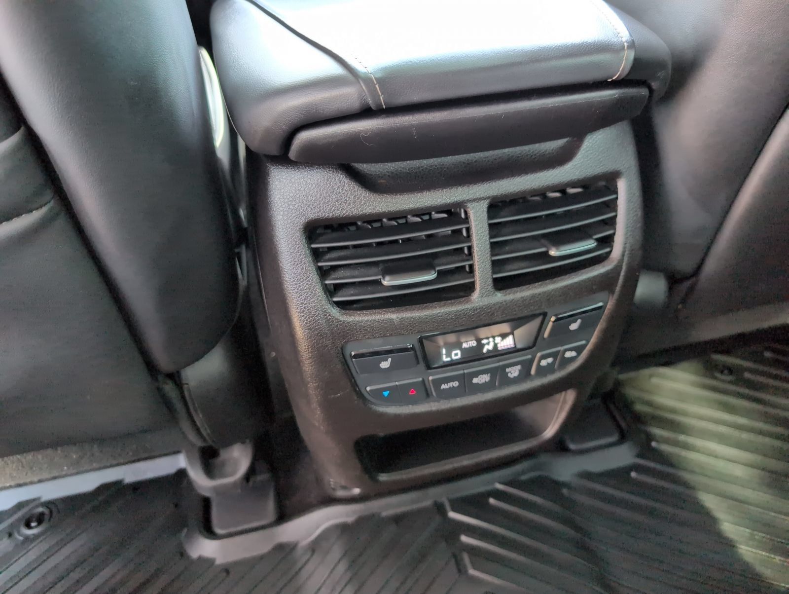Used 2020 Acura MDX w/ Advance Package AWD/4WD image 17