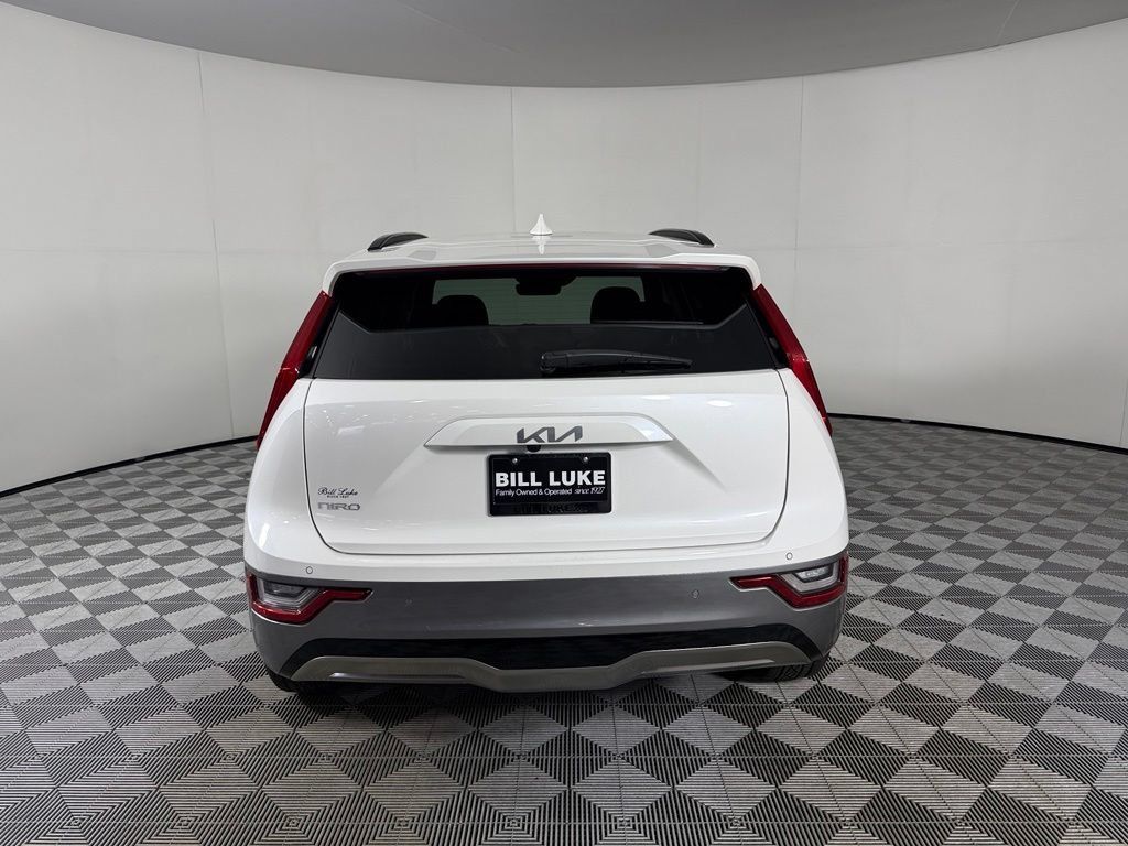 Used 2023 Kia Niro Wave FWD image 8