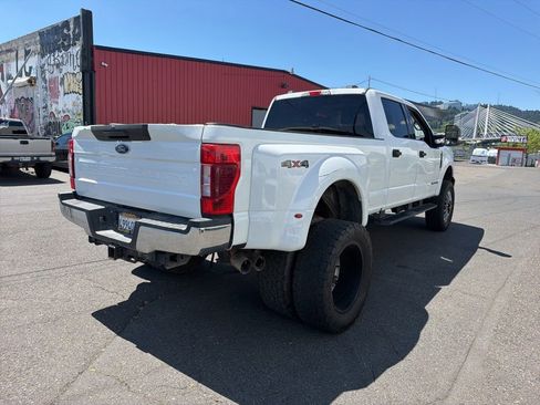 Used 2020 Ford F350 XLT AWD/4WD image 4