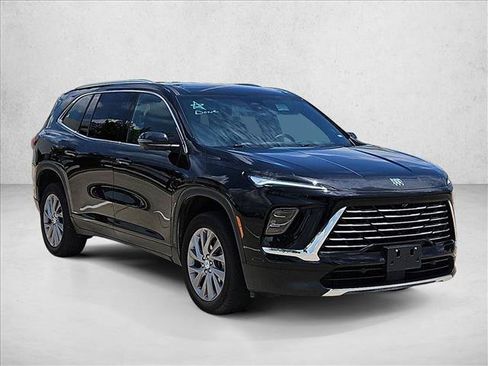 Used 2026 Buick Enclave Preferred FWD image 3