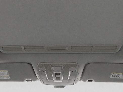Used 2016 Mercedes-Benz GL 450 4MATIC image 12