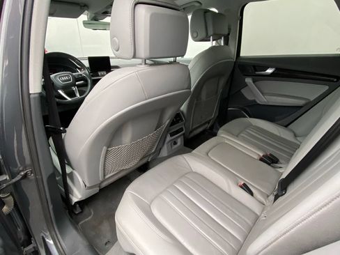 Used 2019 Audi Q5 2.0T Premium w/ Convenience Package AWD/4WD image 11