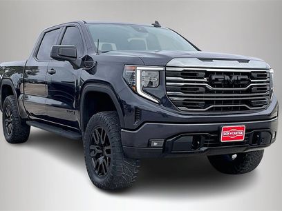 Used 2022 GMC Sierra 1500 AT4 w/ AT4 Preferred Package