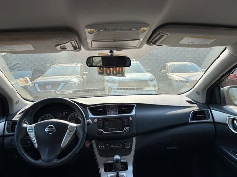 Used 2015 Nissan Sentra SV FWD image 7