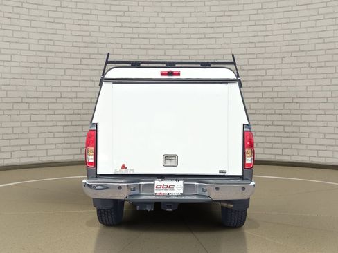 Certified 2021 Nissan Frontier SV RWD image 6