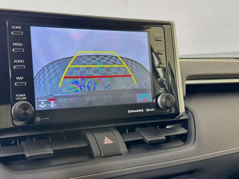 Used 2019 Toyota RAV4 XLE w/ Convenience Package AWD/4WD image 13