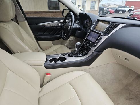 Used 2015 INFINITI Q50 Premium w/ Navigation Package image 23