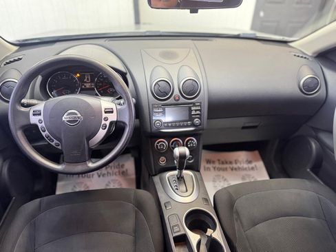 Used 2014 Nissan Rogue S w/ Convenience Package AWD/4WD image 26