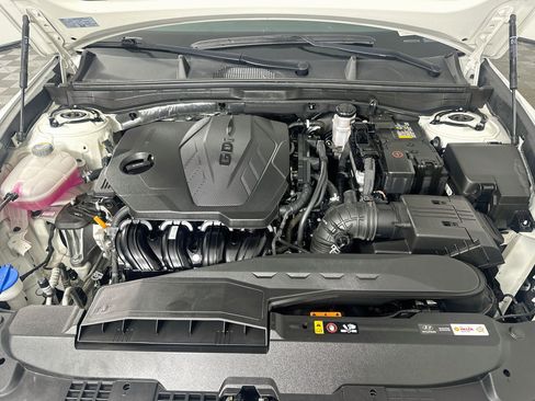 Used 2025 Hyundai Sonata SEL FWD image 33