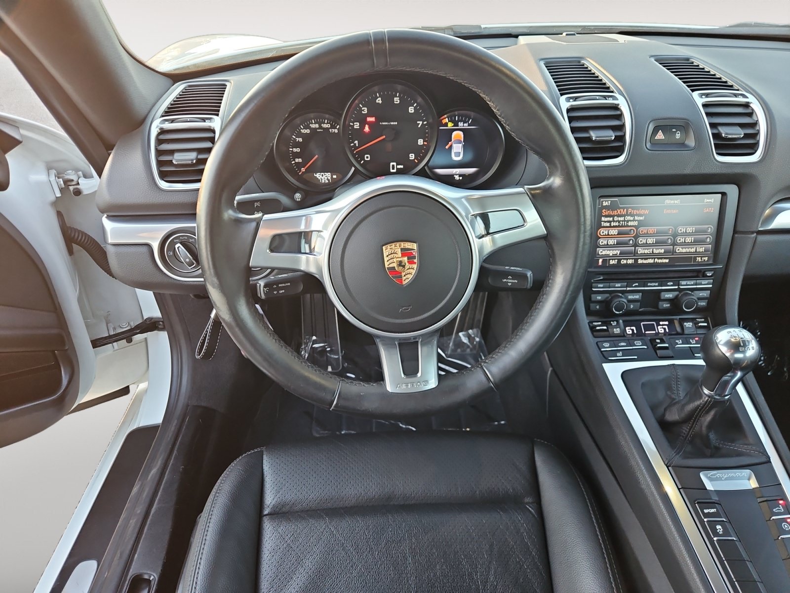 Used 2015 Porsche Cayman RWD image 10