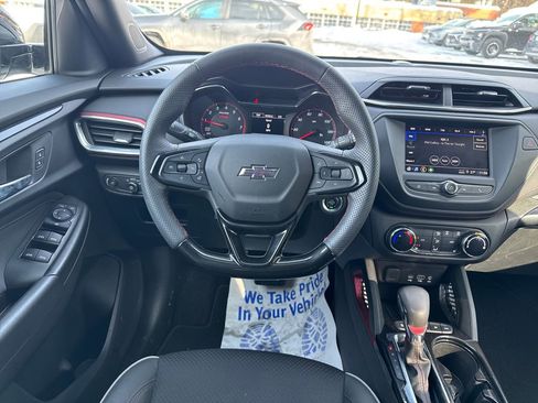 Used 2023 Chevrolet TrailBlazer RS image 21