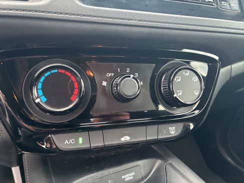 Used 2016 Honda HR-V LX image 21