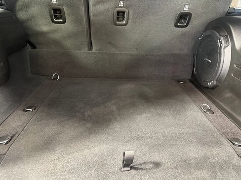 Used 2024 Jeep Wrangler Unlimited Rubicon 4xe AWD/4WD image 23
