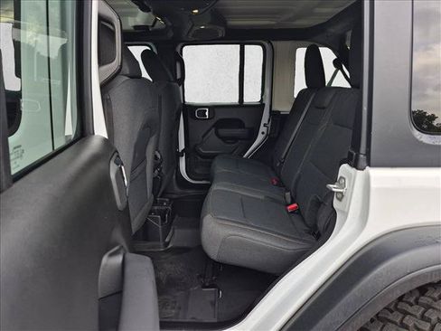 Used 2025 Jeep Wrangler Unlimited Sport AWD/4WD image 19
