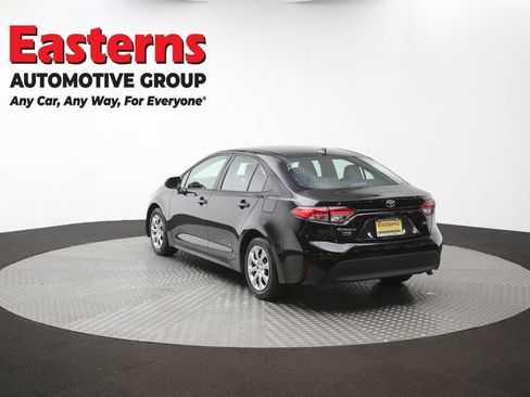 Used 2025 Toyota Corolla LE FWD image 63