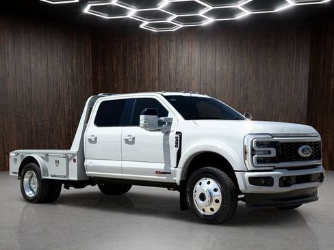 Used 2026 Ford F450 Platinum w/ FX4 Off-Road Package AWD/4WD image 59