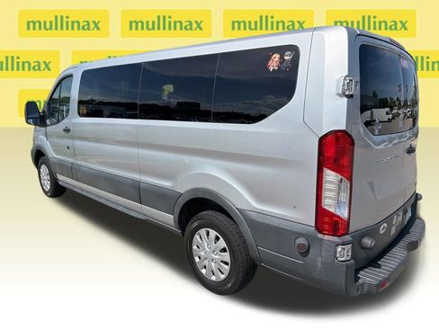 Used 2017 Ford Transit 350 XLT RWD image 3