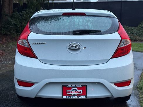 Used 2017 Hyundai Accent SE image 5