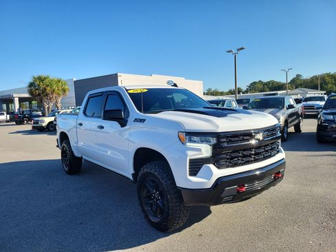 Used 2022 Chevrolet Silverado 1500 LT Trail Boss w/ Protection Package image 4