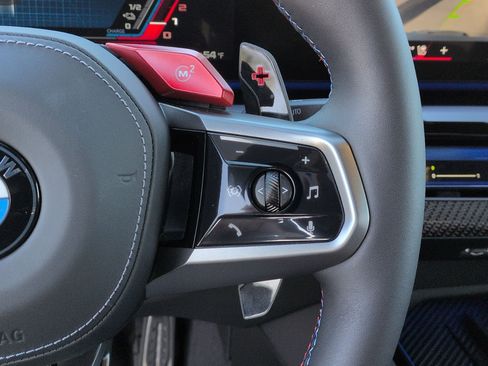 Used 2025 BMW M5 w/ M Driver's Package image 20