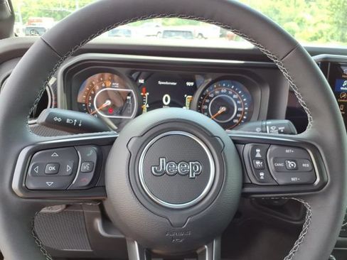 New 2026 Jeep Gladiator Rubicon AWD/4WD image 9