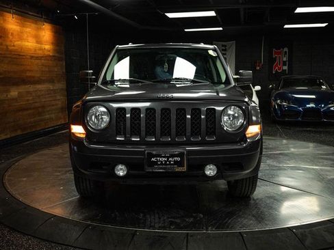 Used 2017 Jeep Patriot Latitude image 4