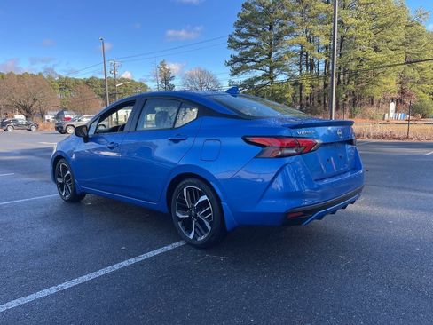 Used 2023 Nissan Versa SR w/ Trunk Package image 7
