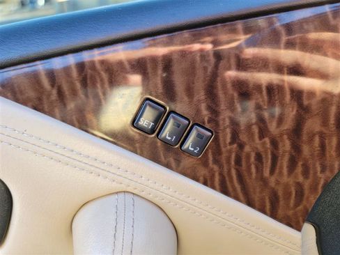 Used 2018 Nissan Armada Platinum w/ Captain Seat Package image 13