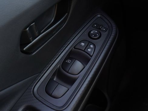 New 2025 Nissan Versa S image 9