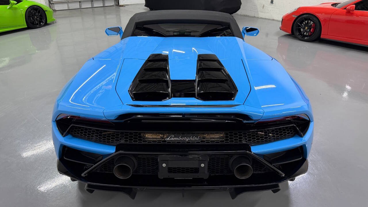 Used 2020 Lamborghini Huracan EVO RWD image 20