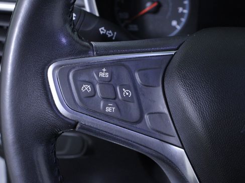 Used 2018 Chevrolet Equinox LT image 23