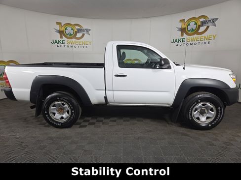 Used 2014 Toyota Tacoma 4x4 Regular Cab image 10