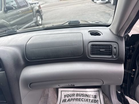 Used 2005 Subaru Baja Sport image 25