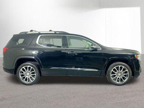 Used 2023 GMC Acadia Denali image 35