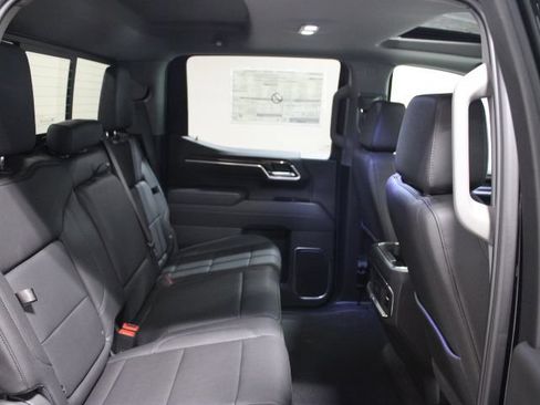 New 2026 GMC Sierra 1500 Elevation w/ Elevation Premium Package AWD/4WD image 31