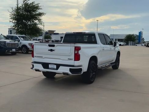 Used 2024 Chevrolet Silverado 1500 RST w/ Convenience Package II AWD/4WD image 8