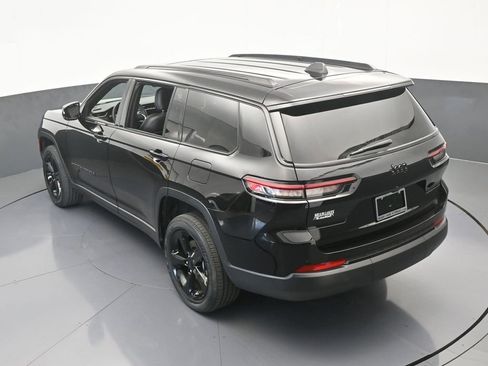 Used 2024 Jeep Grand Cherokee L Altitude image 52