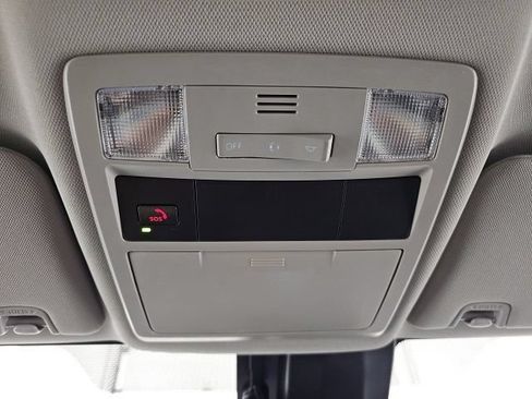 Certified 2023 Toyota Tacoma SR5 AWD/4WD image 27