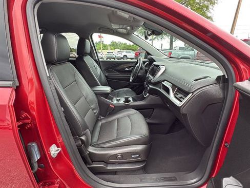Used 2023 GMC Terrain SLT w/ Infotainment Package II AWD/4WD image 15