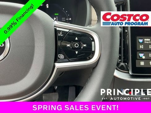 New 2026 Volvo XC90 T8 Plus w/ Protection Package Premier AWD/4WD image 22