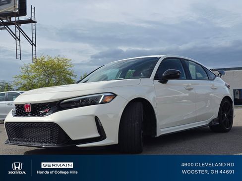 Used 2023 Honda Civic Type R image 12