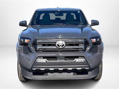 Used 2024 Toyota Tacoma SR5 image 3