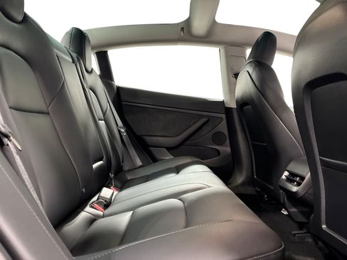 Certified 2023 Tesla Model 3 Standard Range RWD image 11