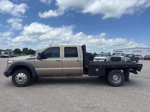 Used 2011 Ford F550 4x4 Crew Cab Super Duty w/ Payload Upgrade Pkg image 5