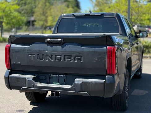 Used 2024 Toyota Tundra SR5 w/ SR5 Convenience Package AWD/4WD image 5