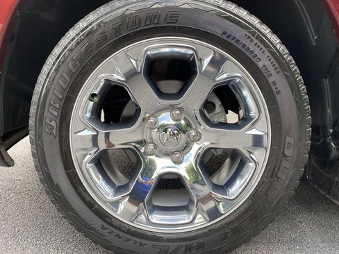 Used 2017 RAM 1500 Express RWD image 38