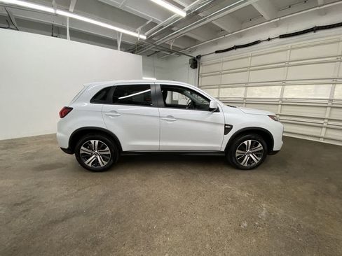 Used 2025 Mitsubishi Outlander Sport ES image 7