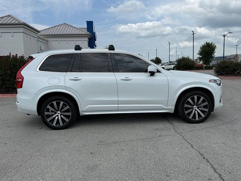 Used 2023 Volvo XC90 B5 Core w/ Protection Package AWD/4WD image 8