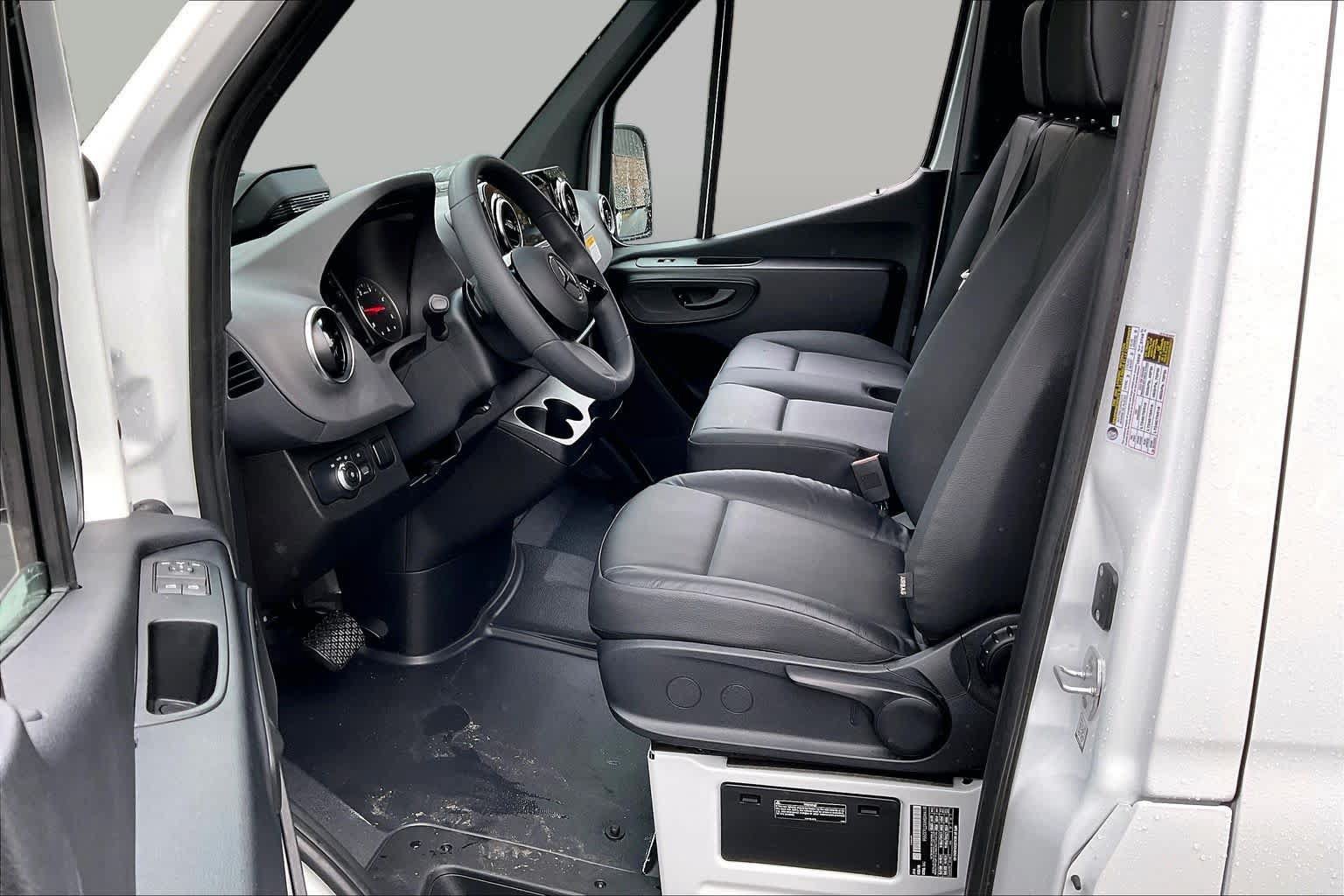 New 2026 Mercedes-Benz Sprinter 2500 image 13
